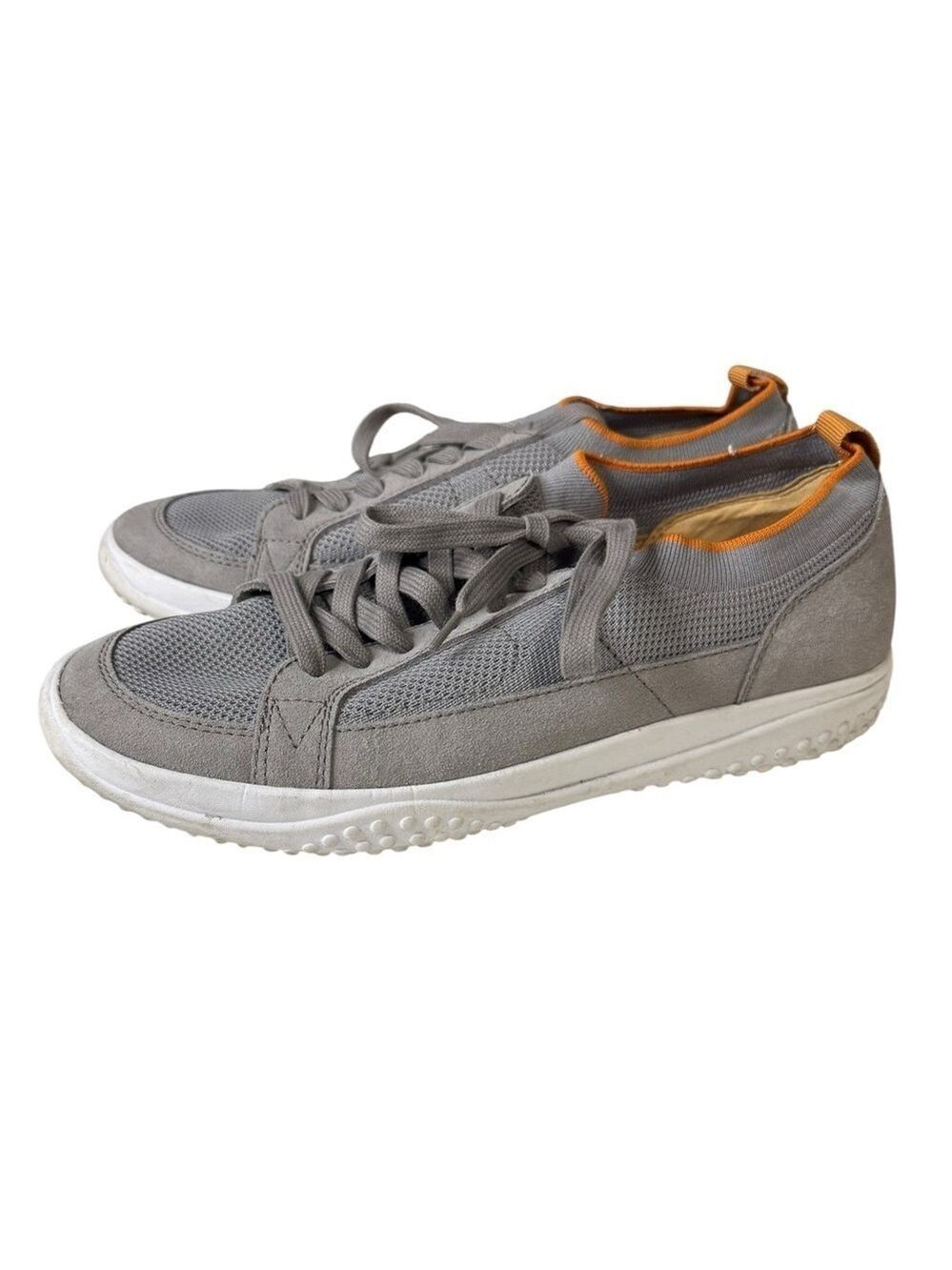 Vince Camuto Slipe On Sneakers